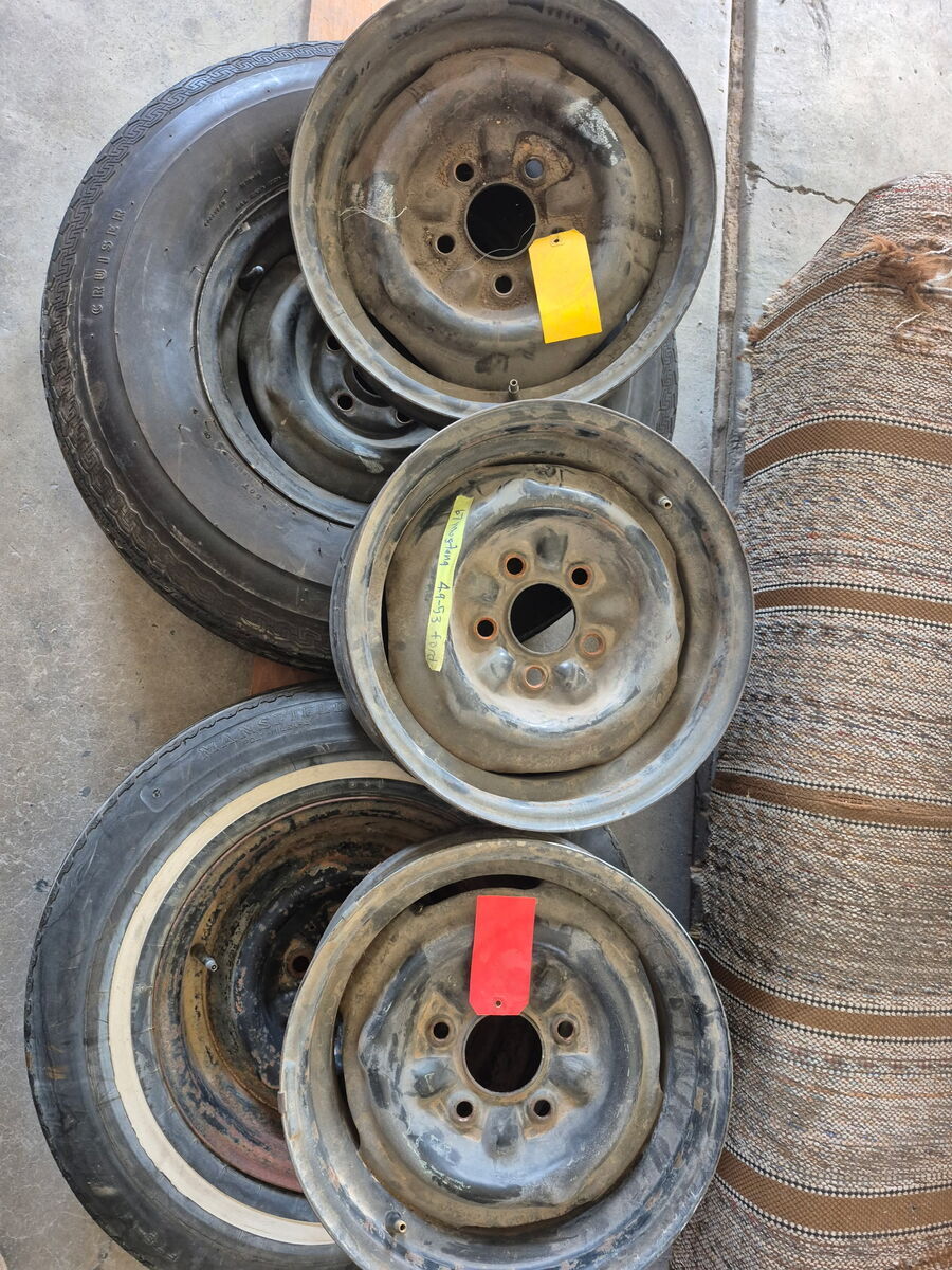 1967 Ford Mustang wheels