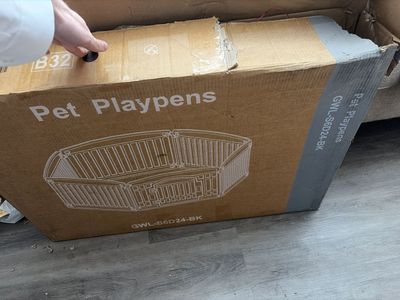 Pet playpen