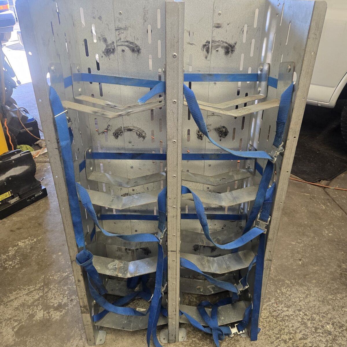 HVAC Refrigerant Tank Holder