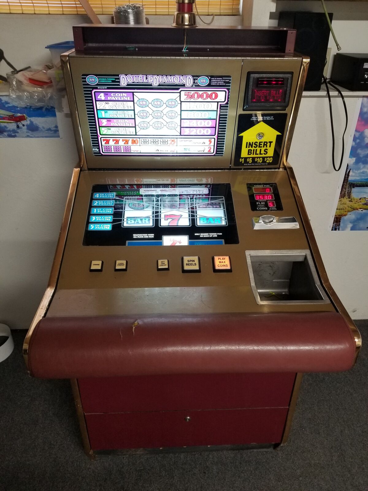 Double Diamond Slot Machine REAL SLOT MACHINE Takes Real Bills & Coins