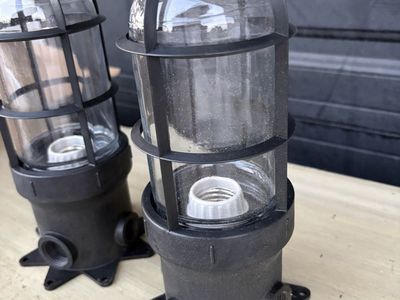Utility Light Fixtures (2-Pack)
