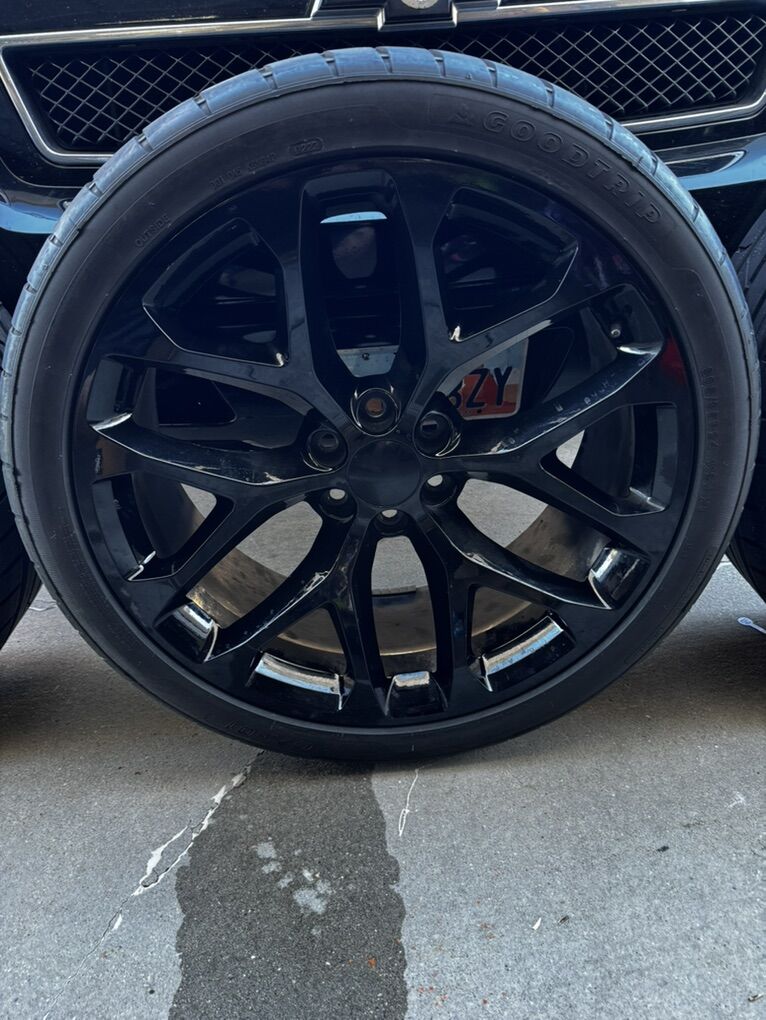 24 Snow Flake Rims And Tires