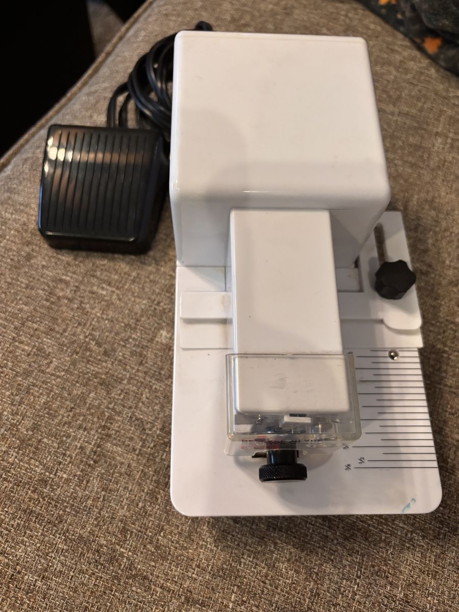 Simplicity Ritary Cutting Machine