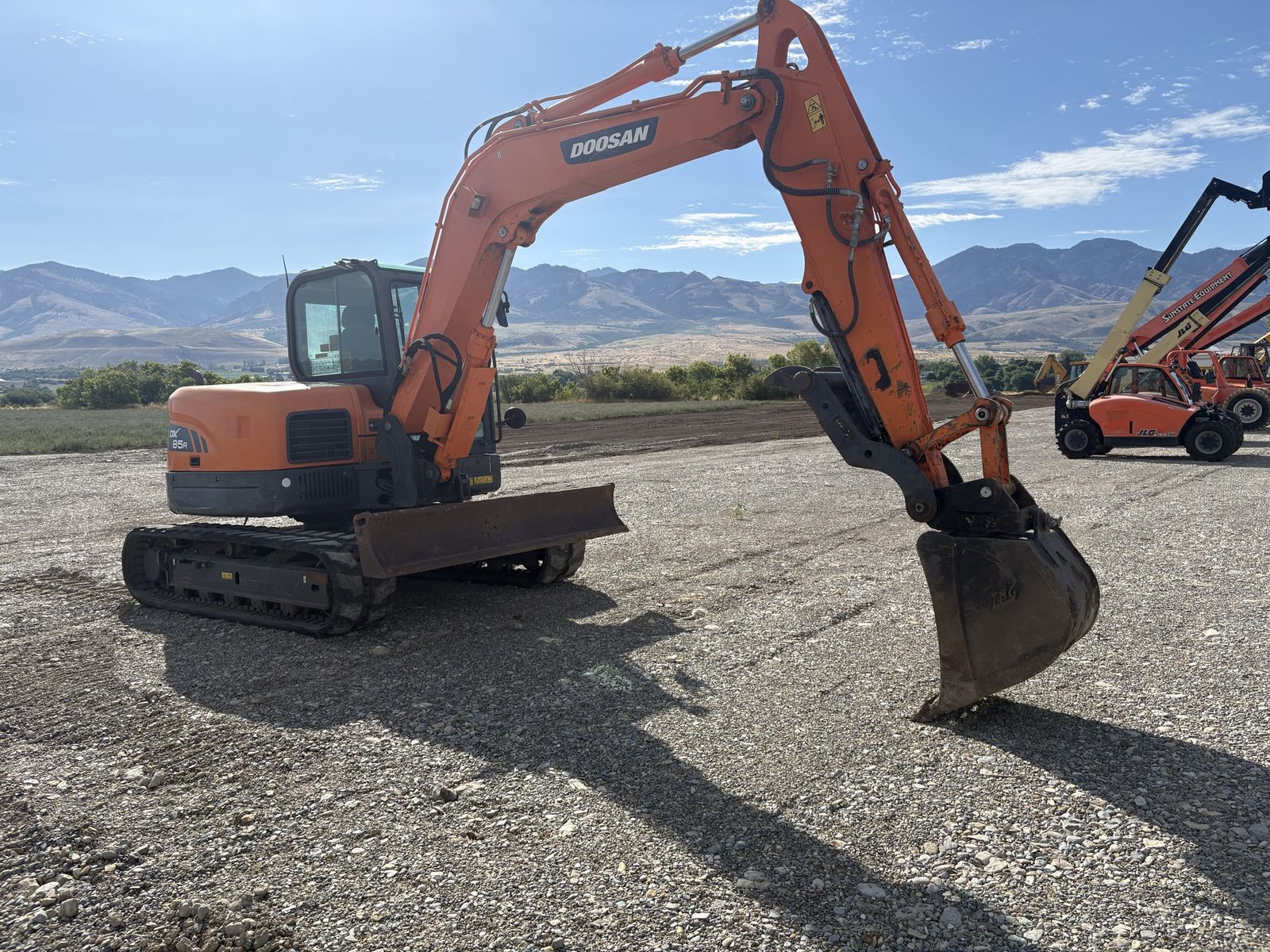 2020 doosan / bobcat dx85r-3,  excavator for sale 2390 hrs