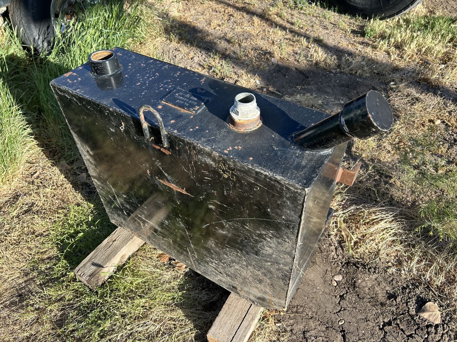 Main image 2