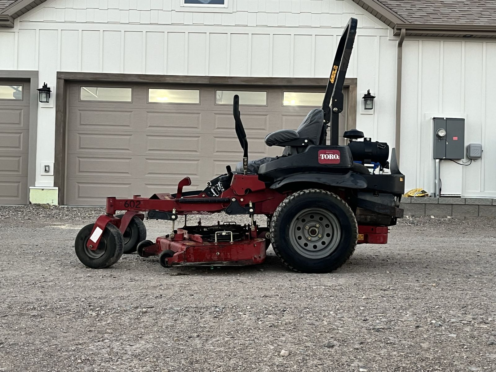 Toro Z Master 6000 Zero Turn Mower 60" Deck Commercial Grade