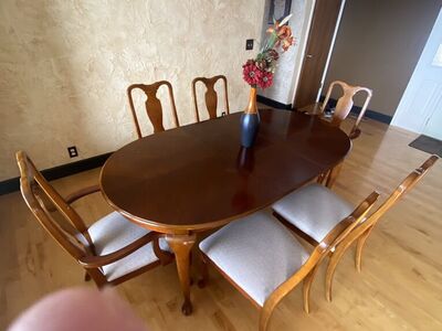 Dining Room Table And Chairs