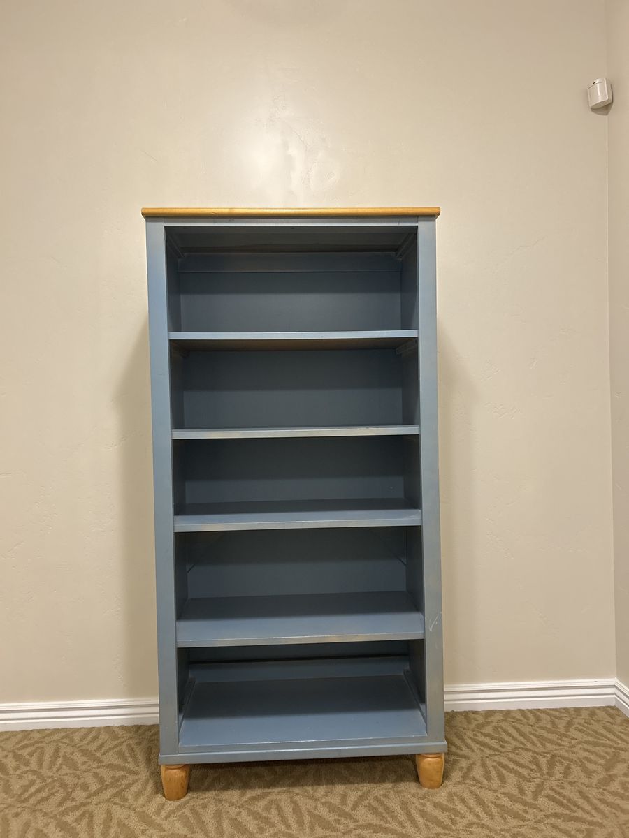Bookshelf
