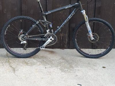 2004 Trek Fuel 98 Carbon fiber full suspension mtn bike