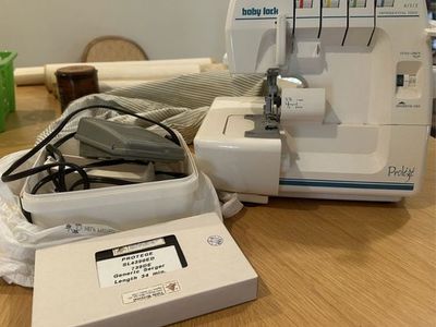 Baby Lock Prodigy BL401 4/3/2 Thread Differential Feed Serger Sewing Machine
