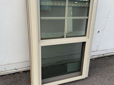24 X 36 Beige / Oak Double Hung Window