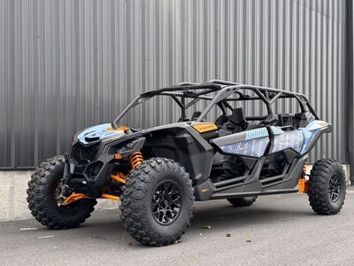 2026 Can-Am® Maverick X3 MAX DS Turbo Scandi Blue & Orange Crush