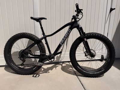 Framed Alaskan Carbon Fat Bike – Medium + 2 Wheelsets