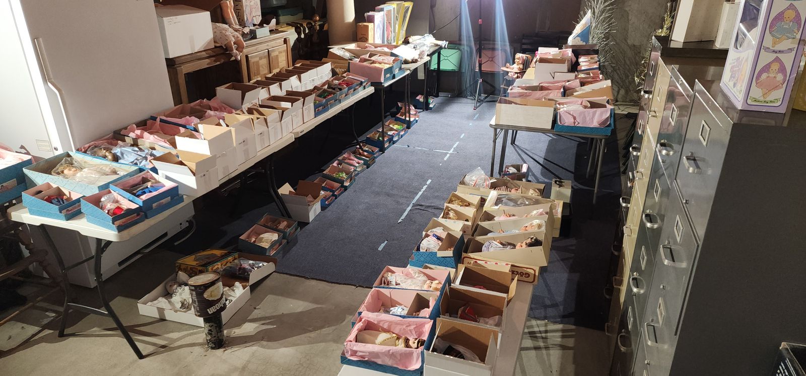 171 Doll Collection Including Madame Alexander and Others