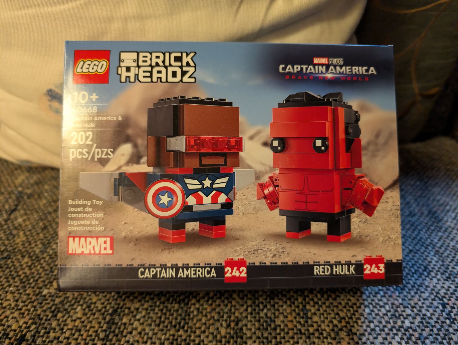 LEGO BrickHeadz Marvel Super Heroes Captain America & Red Hulk Figures 40668 - NEW
