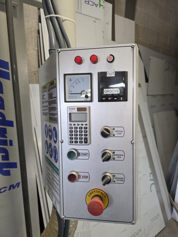 Duo Trim Cut Vertical Panel Saw ACM