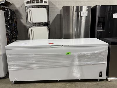 HURRY! BRAND NEW FRIGIDAIRE 25CF CHEST FREEZER