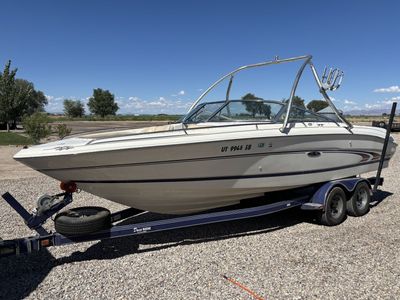 1997 Sea Ray 230 ski boat