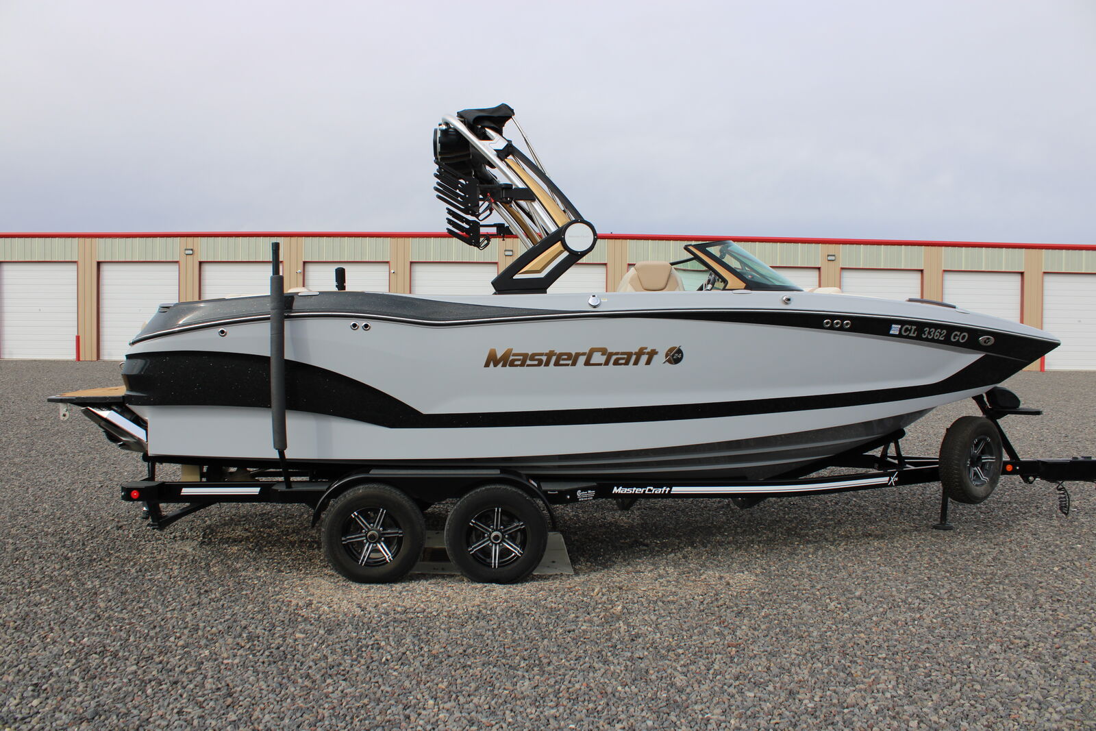 2024 Mastercraft X24 ( Excellent condition! Low Hours )