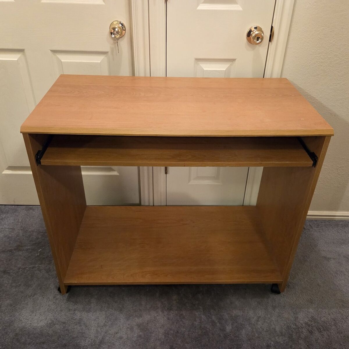 Computer Desk on Wheels