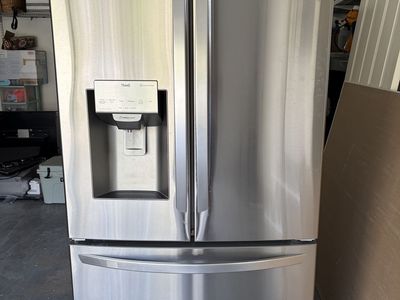 LG ThinQ French Door Refrigerator - Stainless Steel, Ice & Water Dispenser, Bottom Freezer