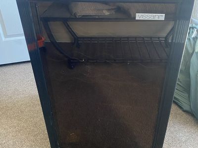 Beverage fridge