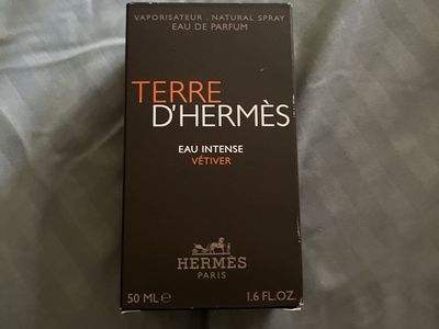 Hermes Terre d'Hermès Eau Intense Vétiver Eau de Parfum 50ml/1.6 fl.oz. Natural Spray