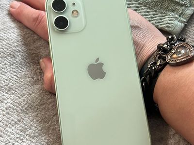 iPhone 12 Mini 64GB Unlocked