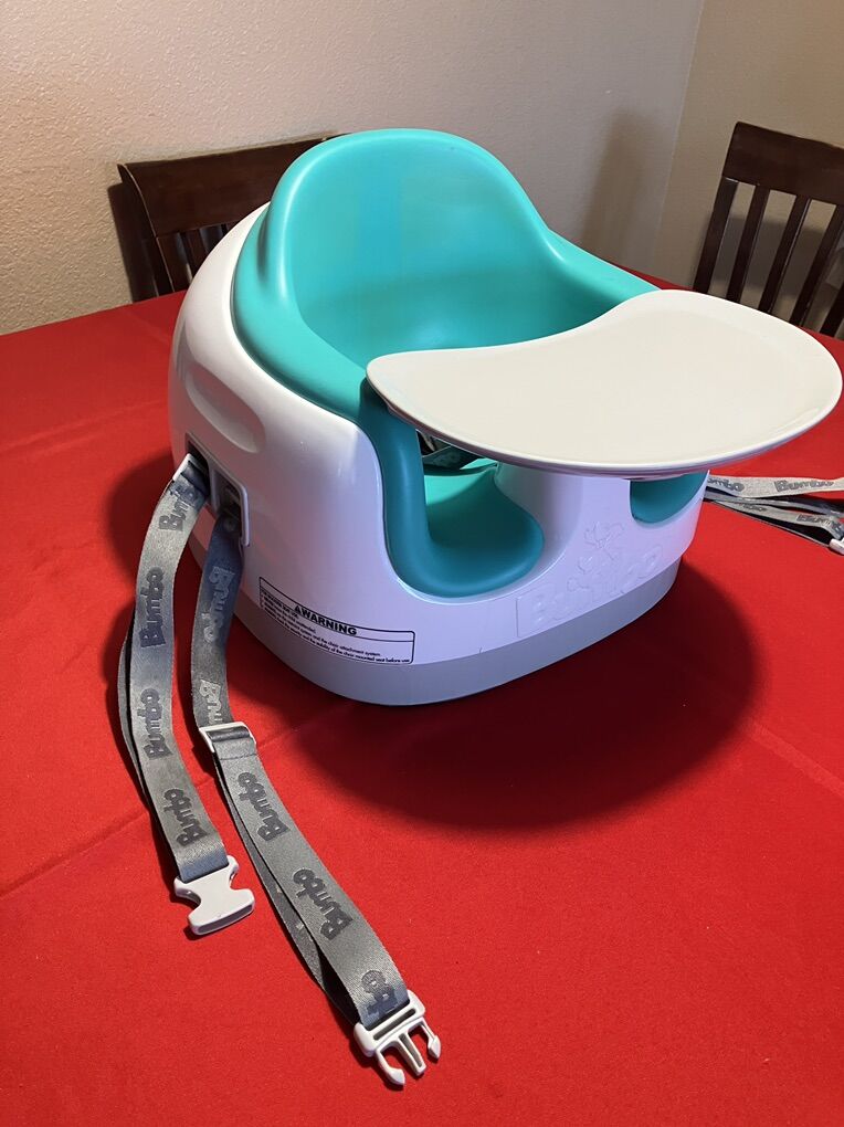 Bumbo Seat w/ tray