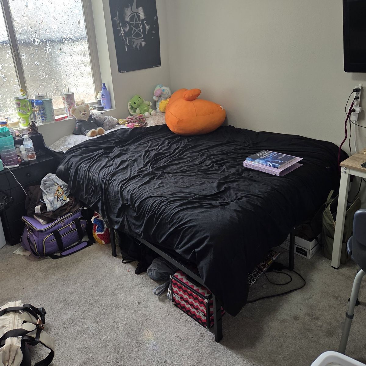 queen sized matress and frame