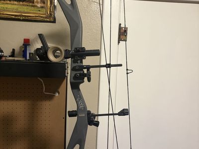 Left hand PSE Mach 34 80 pound limbs