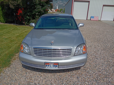 2001 Cadillac DeVille Base