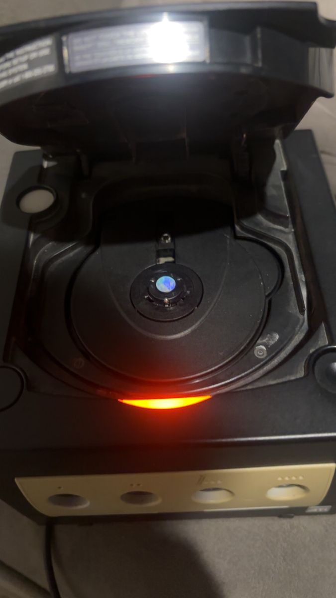 Main image 3