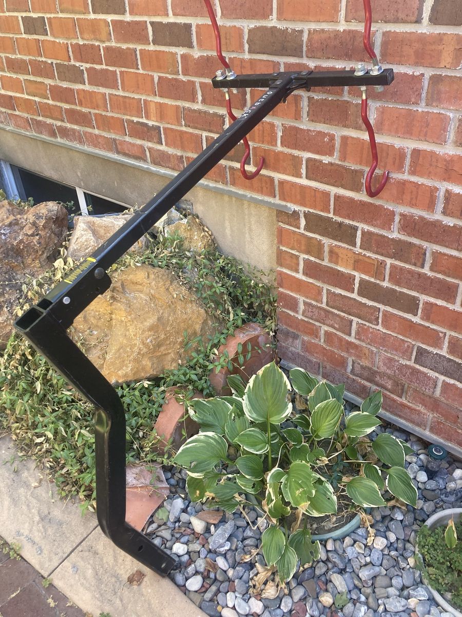 Hitch mount bike hauler 
