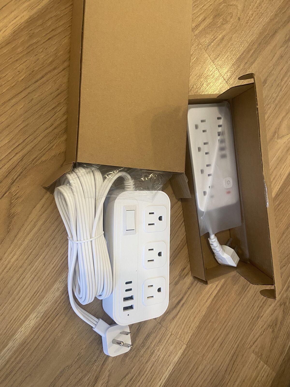 Power strips extension cord USB flat plug lot of 2