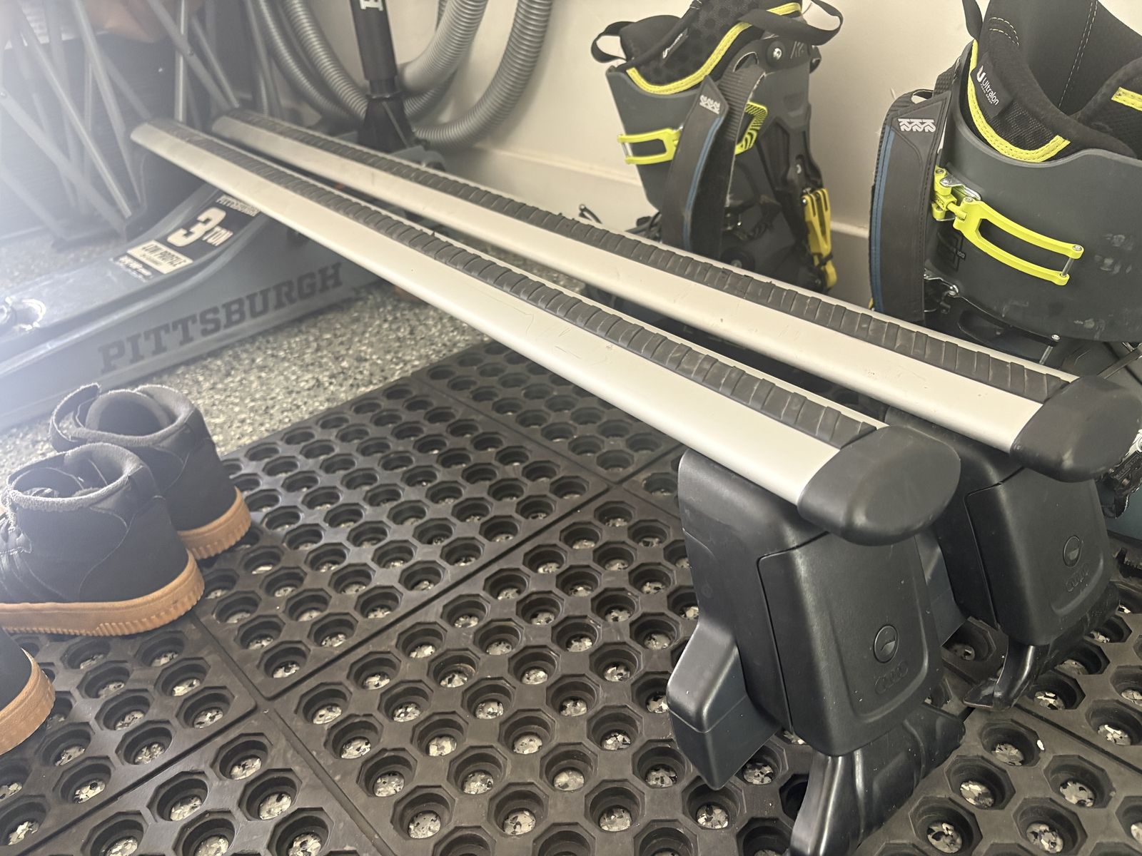 Audi a3 s3 roof rack oem 8v MQB