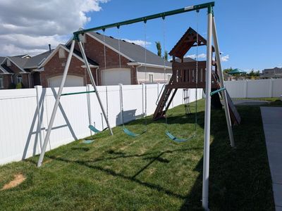 Brand New - Heavy Duty Swing Set with 3 Belt Swings