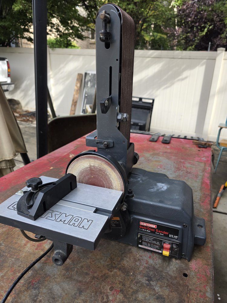 Craftsman 137.215360 4x36-Inch Belt and 6-Inch Disc Sander 2/3 HP