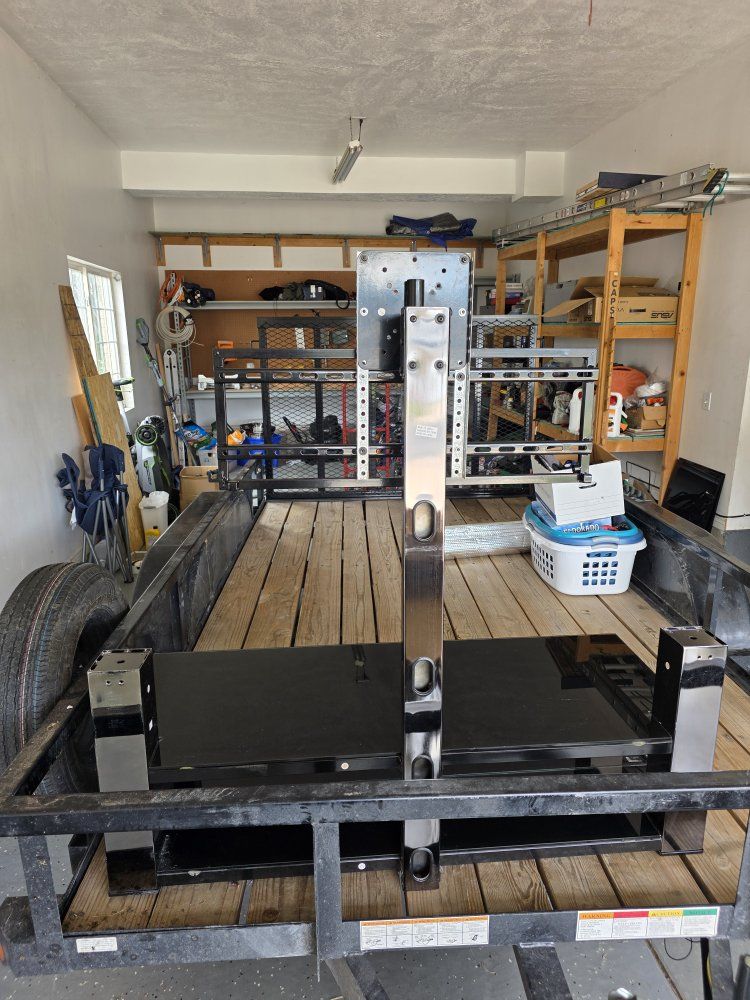 Main image 6