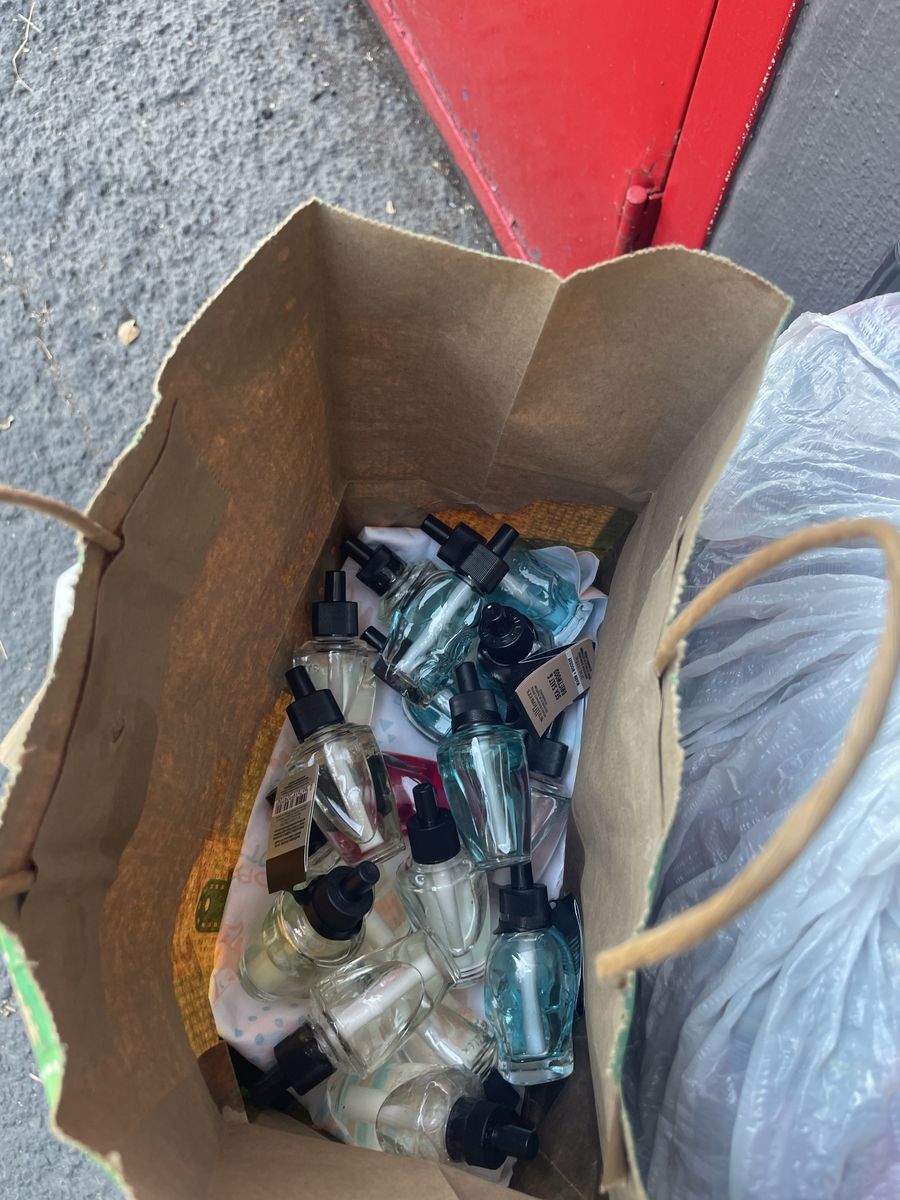 bath & body works oils & plug in’s