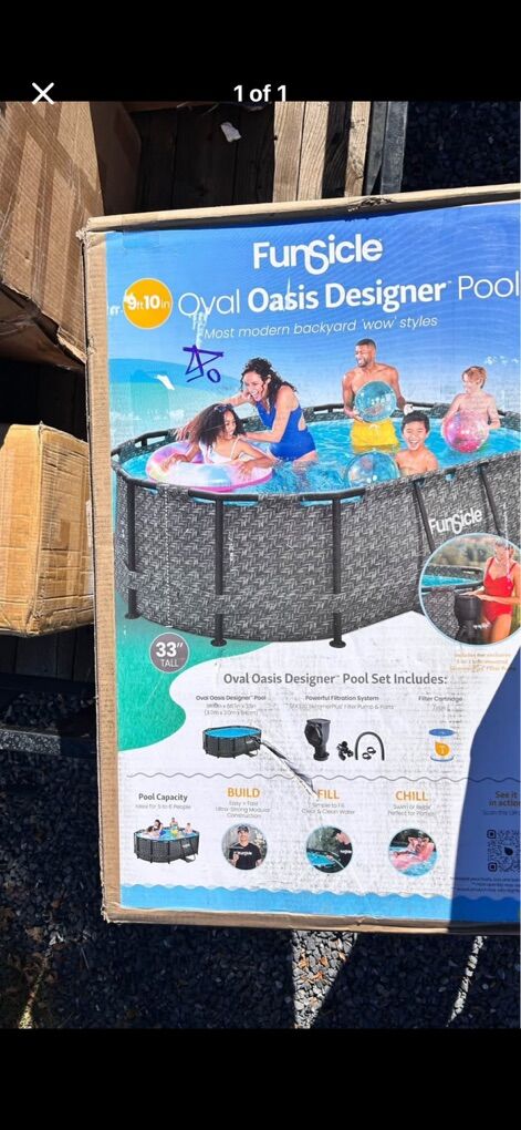 Funsicle 9-Foot 10-Inch Oval Oasis Designer Pool