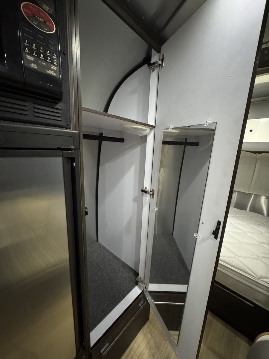 Main image 20