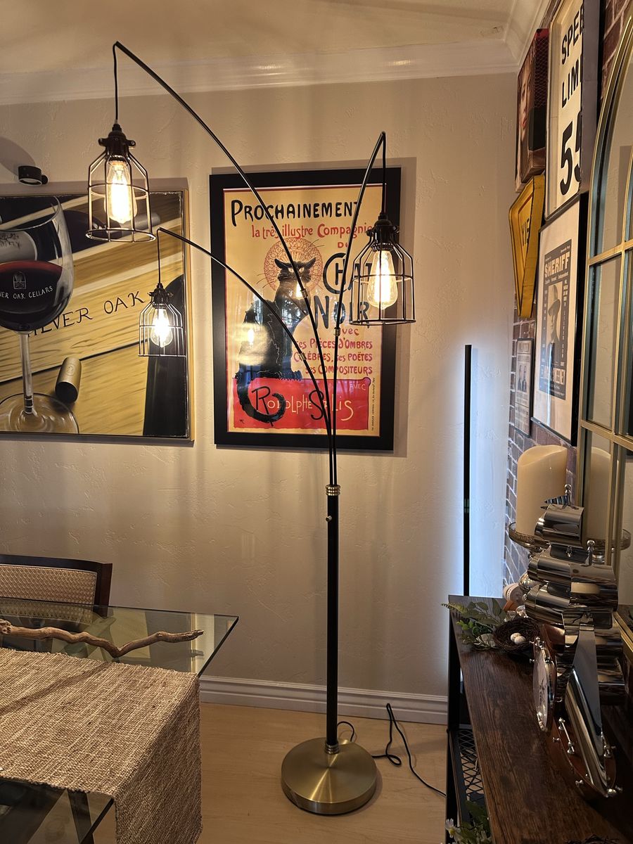 Industrial chic vintage looking floor lamp
