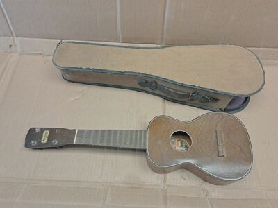 Vintage Bruno ukulele