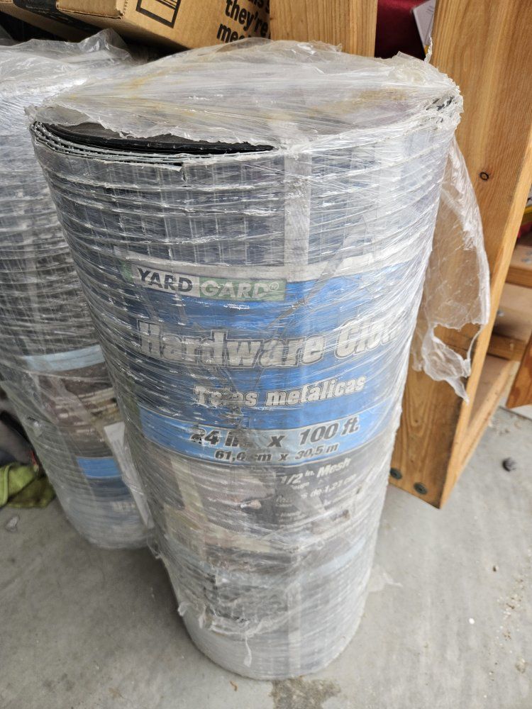Yard Gard Hardware Cloth Galvanized Wire Mesh Fence Roll 24 in x 100 ft 1/2 in Mesh