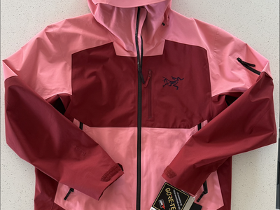Arc'teryx Sabre SV - Mens M