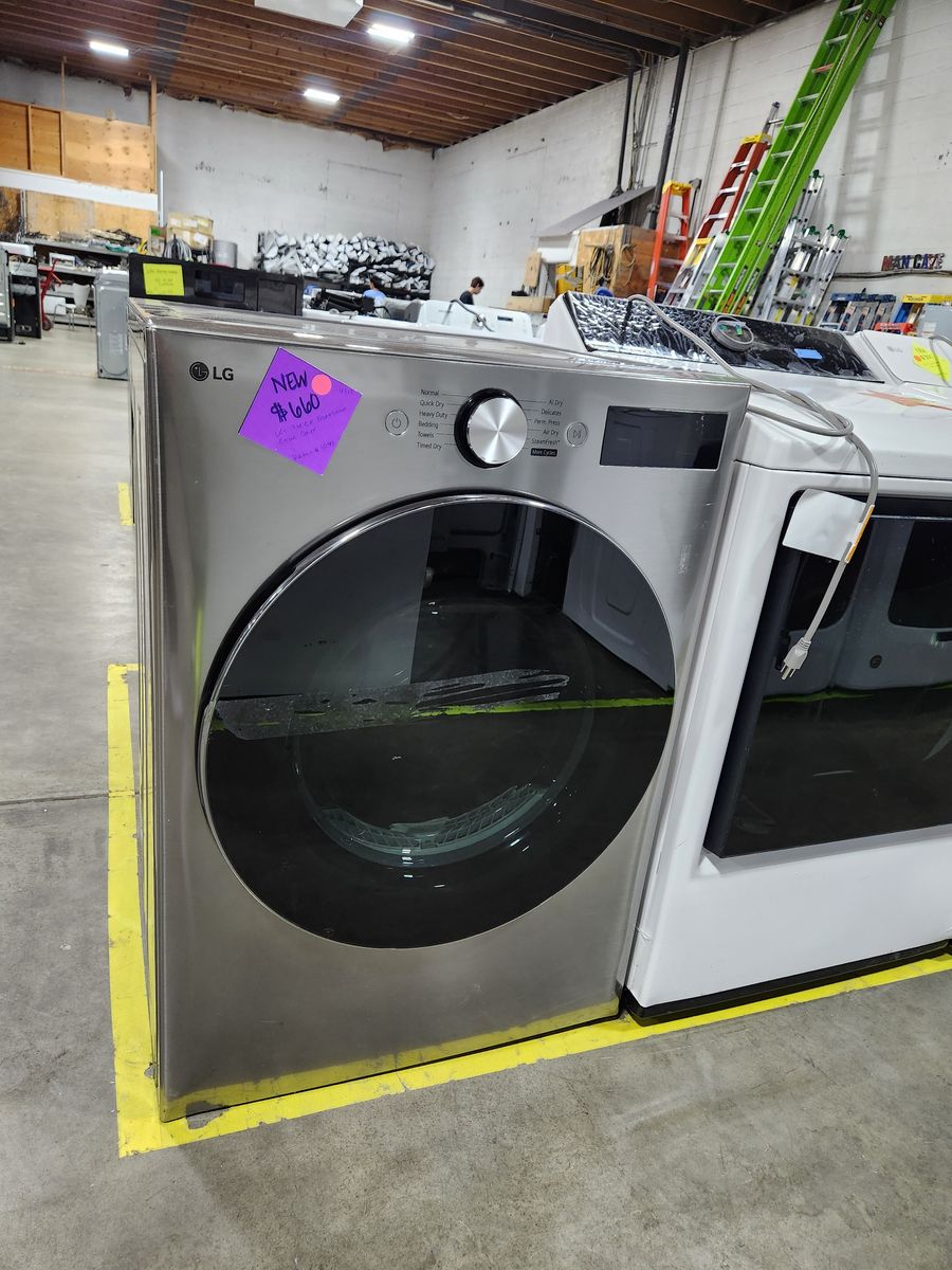 Brand New! LG 7.4 cf Frontload Gas Dryer