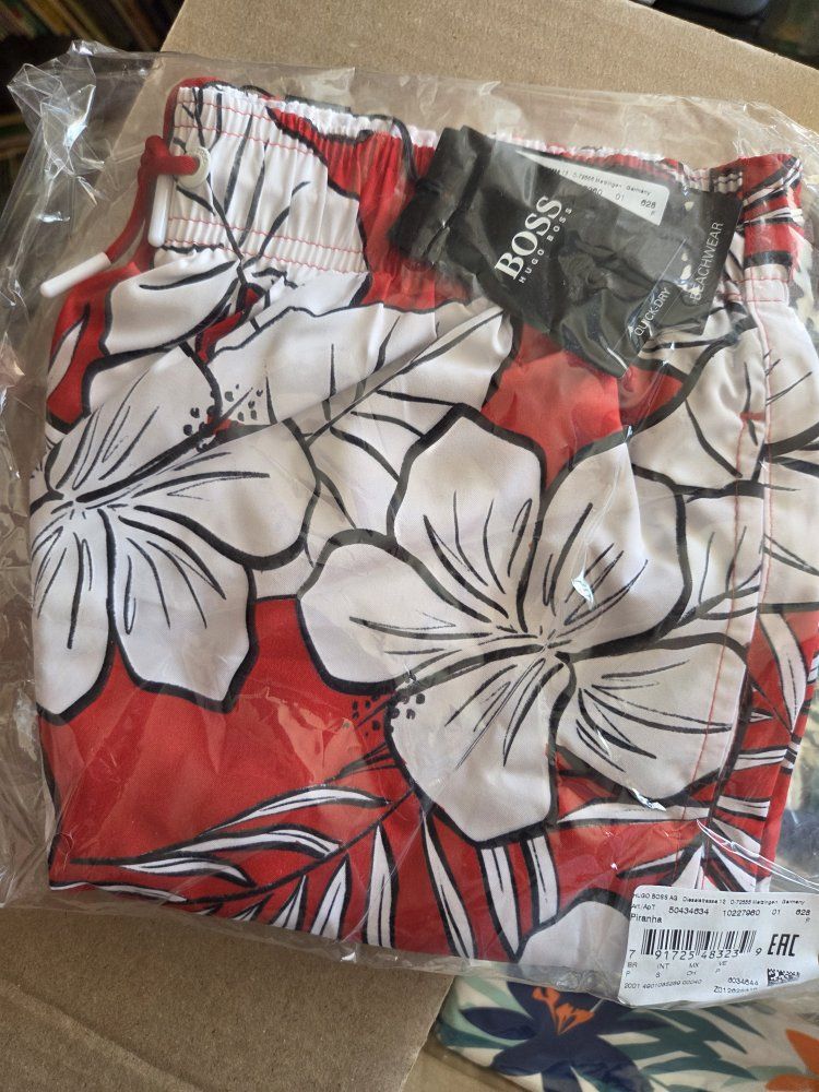 BOSS Hugo Boss Men's Red Floral Print Piranah Beachwear - Size Small, 100% Polyester