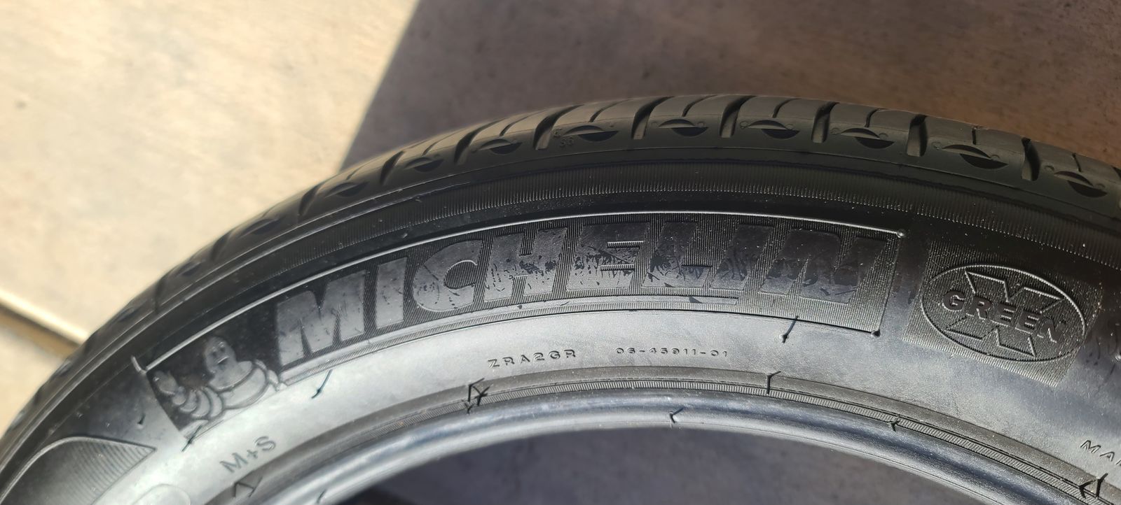 MICHELIN PRIMACY MXM4 235/50R19