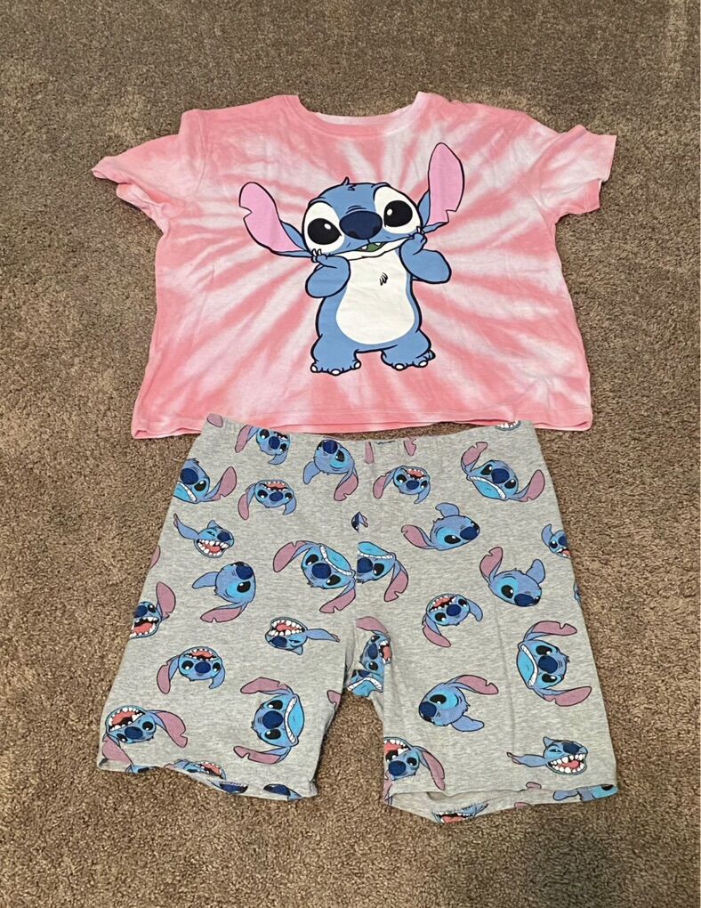 Disney womens size Medium Stitch Outfit